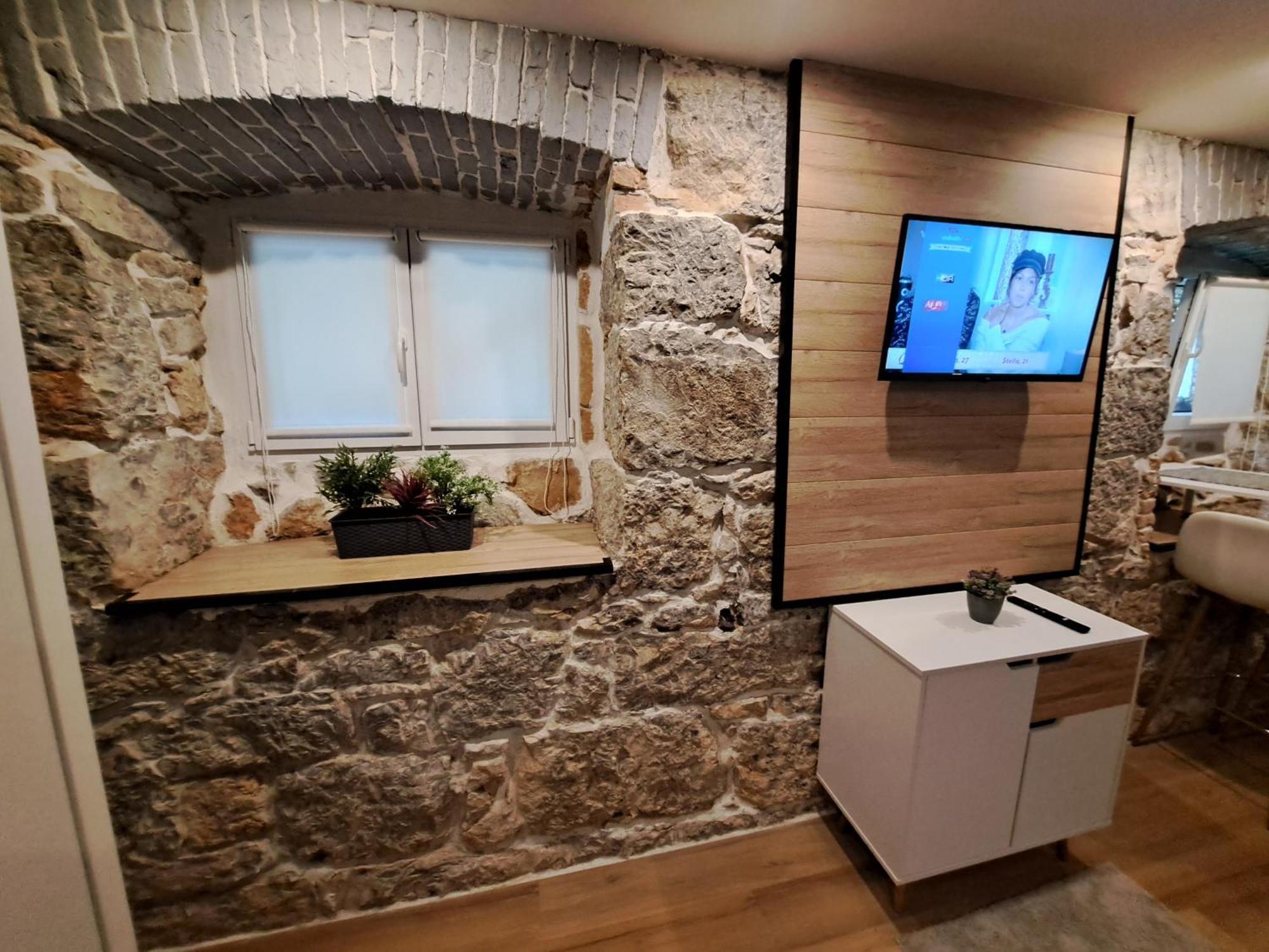 Apartman Barocco Ловран Екстериор снимка