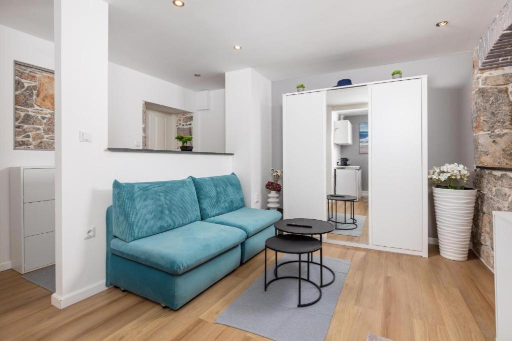 Apartman Barocco Ловран Екстериор снимка