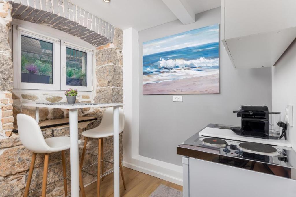 Apartman Barocco Ловран Екстериор снимка