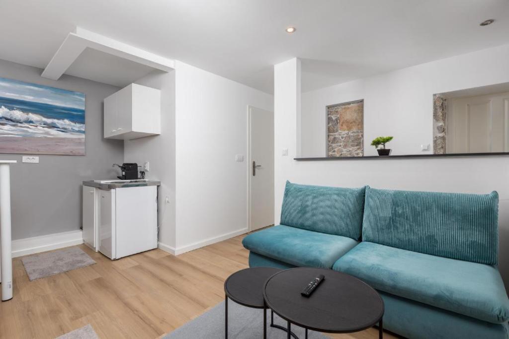 Apartman Barocco Ловран Екстериор снимка